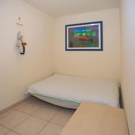 Partial Sea View Getaway Apartment Middelkerke