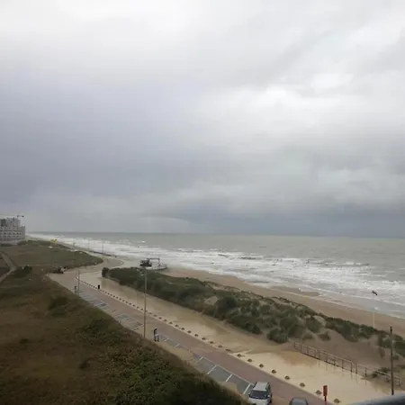 Partial Sea View Getaway * Middelkerke